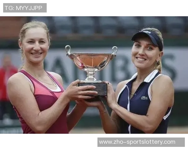 副班长在足球场上的成长与挑战:从默默无闻到团队核心的蜕变之路 副班长在足球场上的成长与挑战:从默默无闻到团队核心的蜕变之路